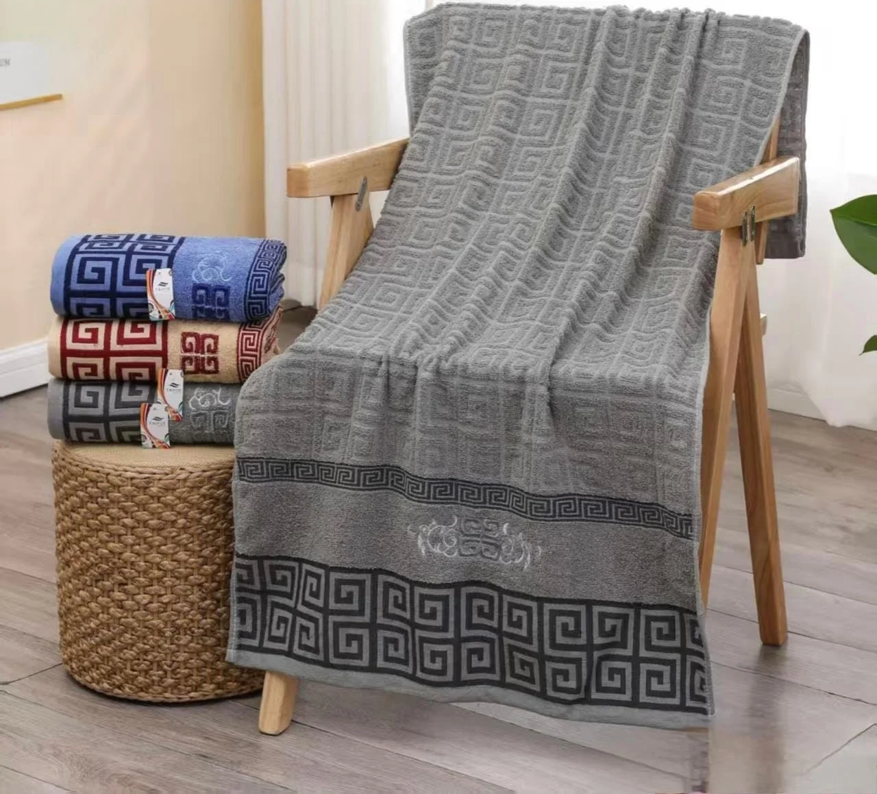 Махровое полотенца для баня и лицо. Цена: 250руб 6 х 250 = 1500 Раз: