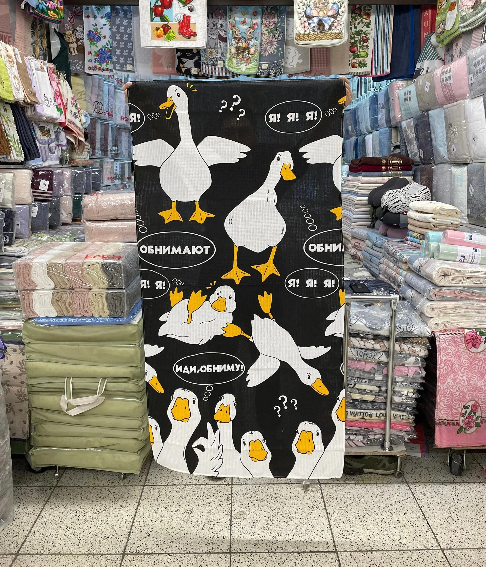 Внимание новинка Пляжные полотенца Очень красивые Вафельные Состав:Хлопок Гусь обнимись Жи