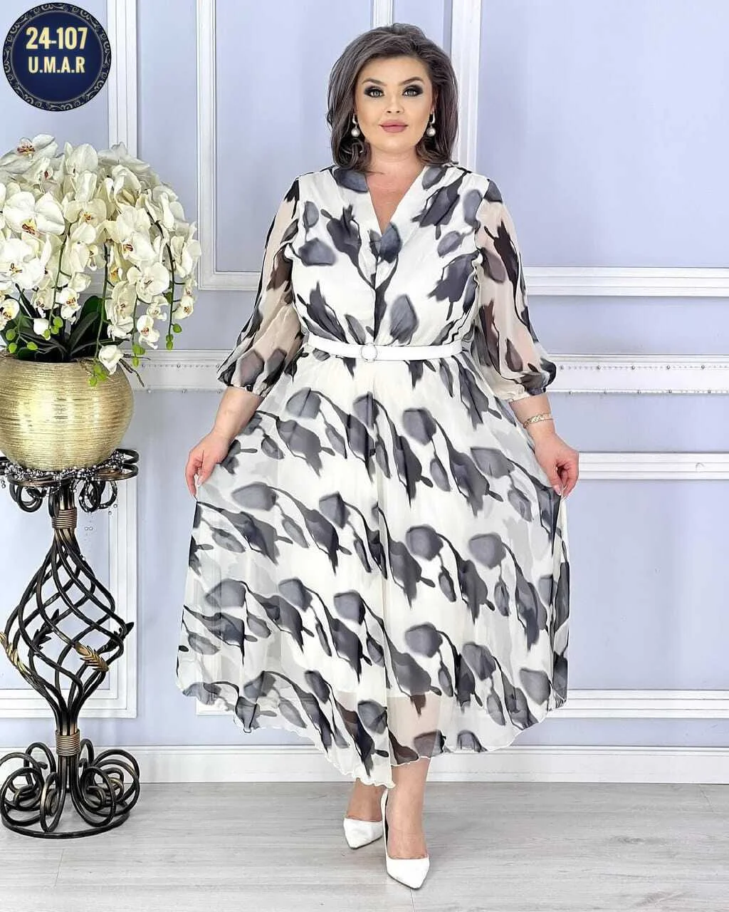 Замечательная Новинка Платья со цветочками Качество и пошив отличный Ремешок в комплекте М