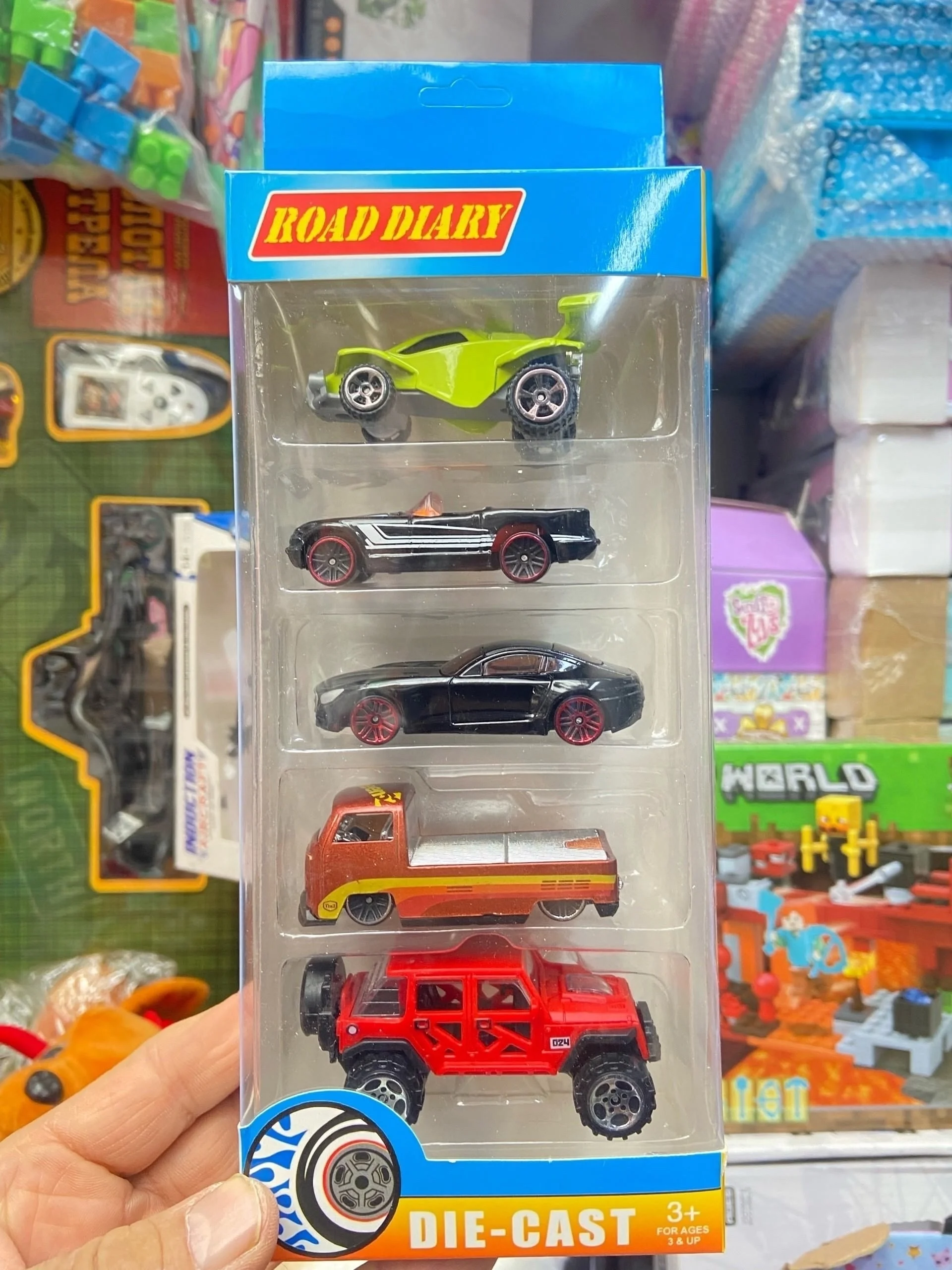 Набор 5 в1 металлические машинки на блистерах. Цена 250