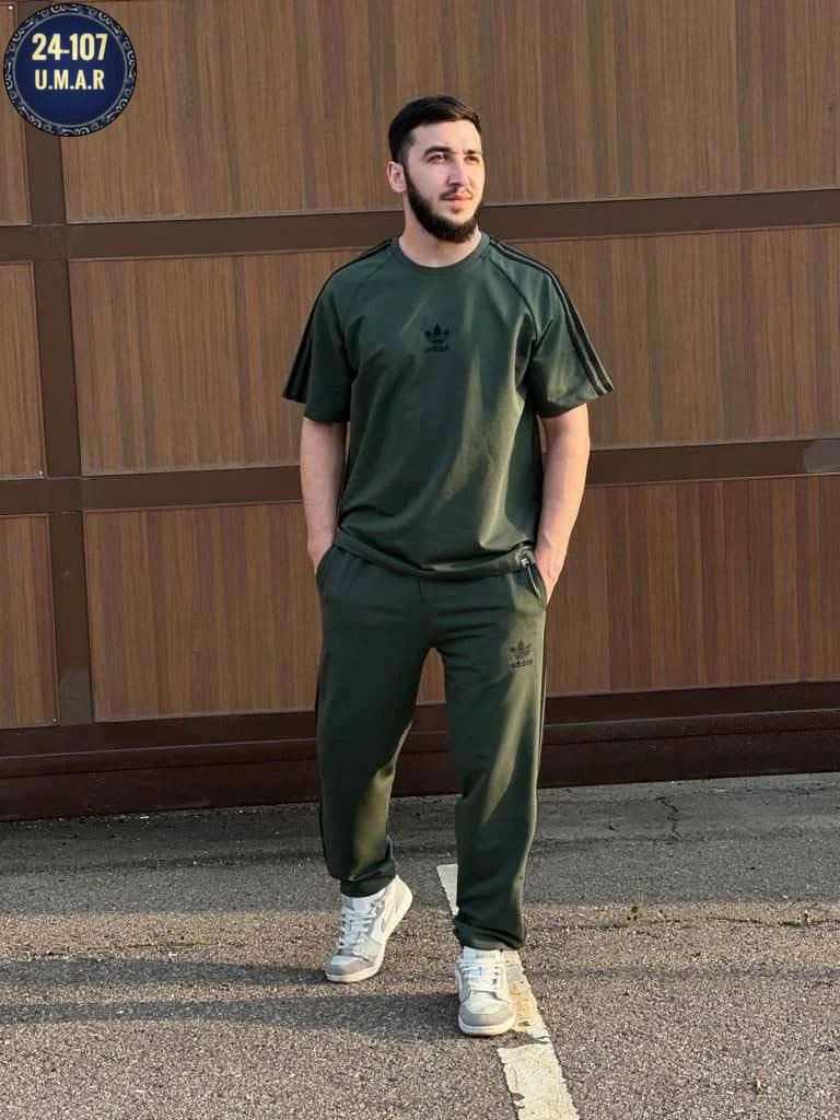 Распродажа Мужские костюмы двойка Ткань: двунитка Размеры: 46 48 Цвета без выбора Цена: 50