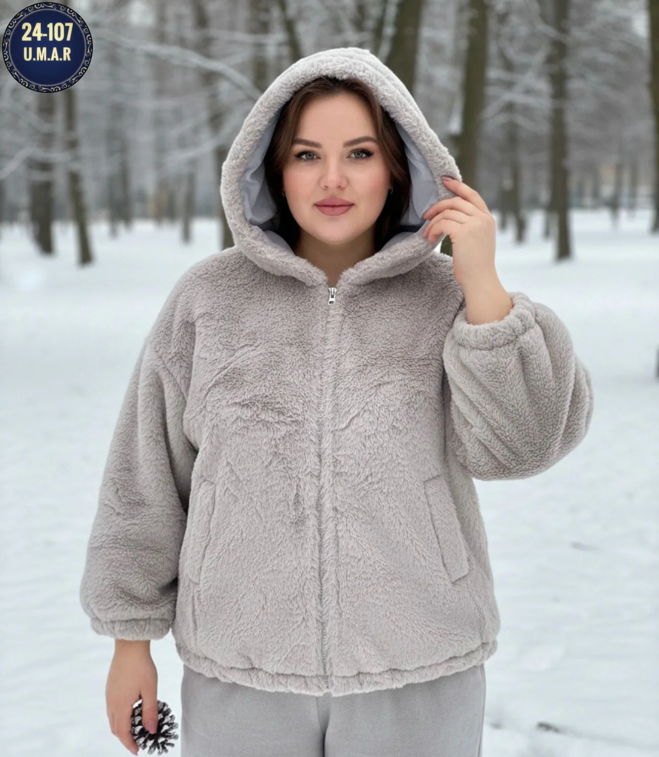 распродажа эксклюзивные шубка ткань барашка с подкладкой размеры 44-46 48-50 Цена 500р Вни