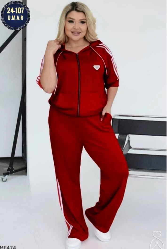 НОВИНКА 2026 год Костюм-двойка. Материал Трикотаж Размеры 54-56-58-60-62-64 Цена 1000 рубл