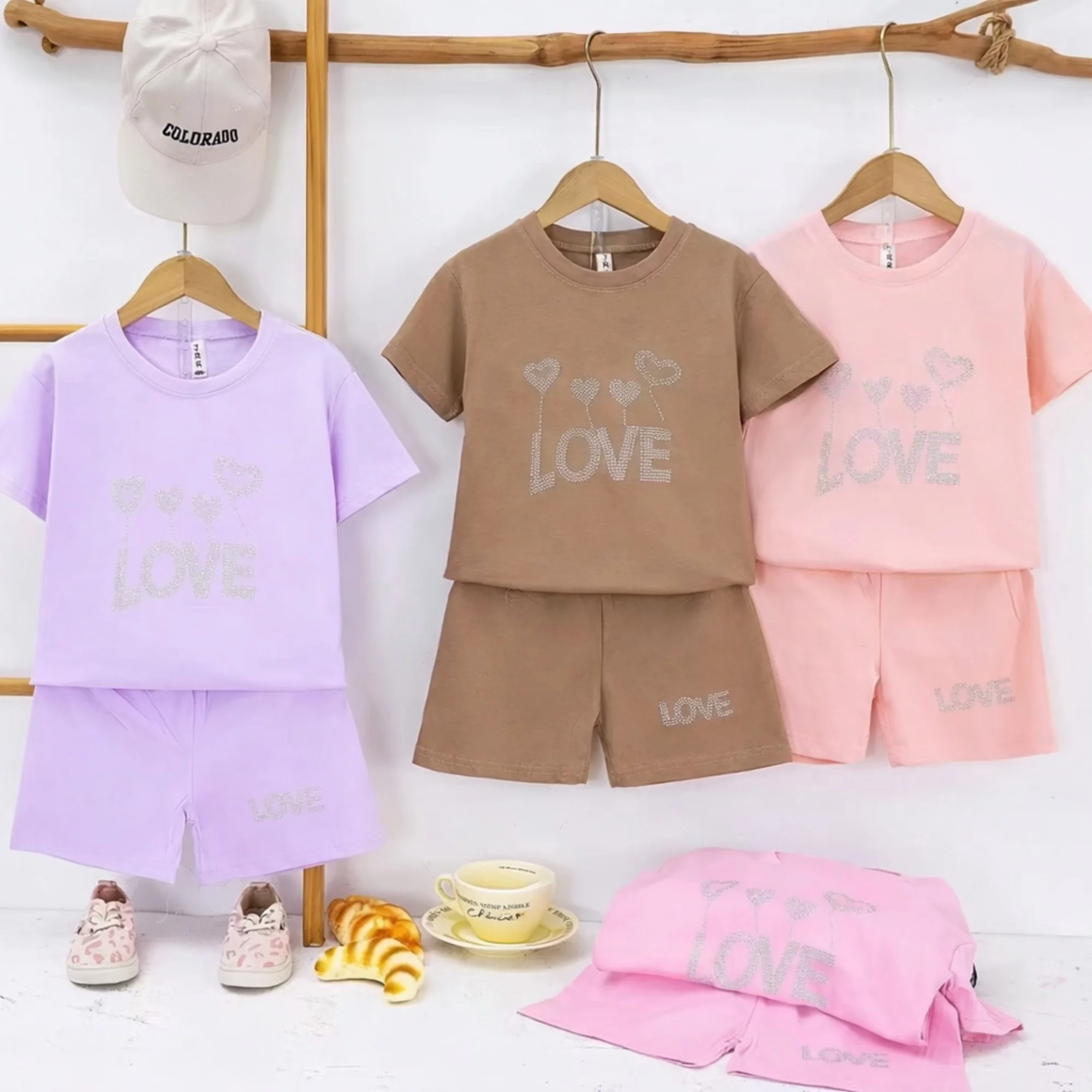 Цена штучно: 450руб Цена оптом: 400руб упак. 5шт=2000руб Костюм двойка, хлопок Размеры 90-