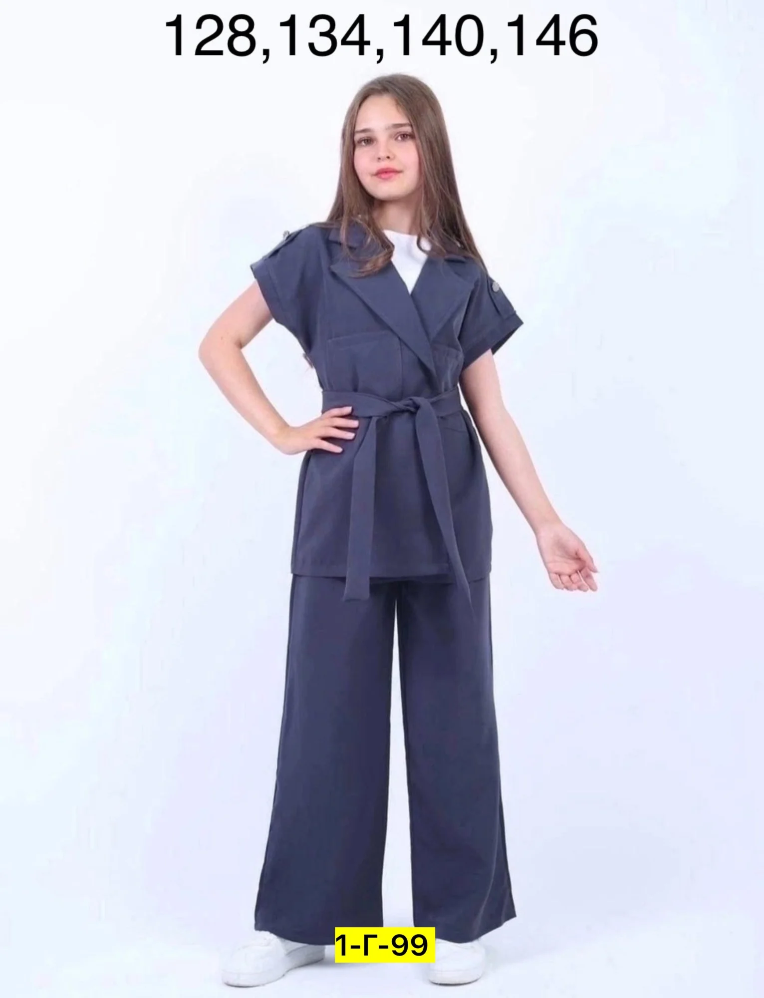 Цена штучно: 500руб Цена оптом: 500руб упак. 5шт=2500руб Костюм двойка, барби Размеры 134-