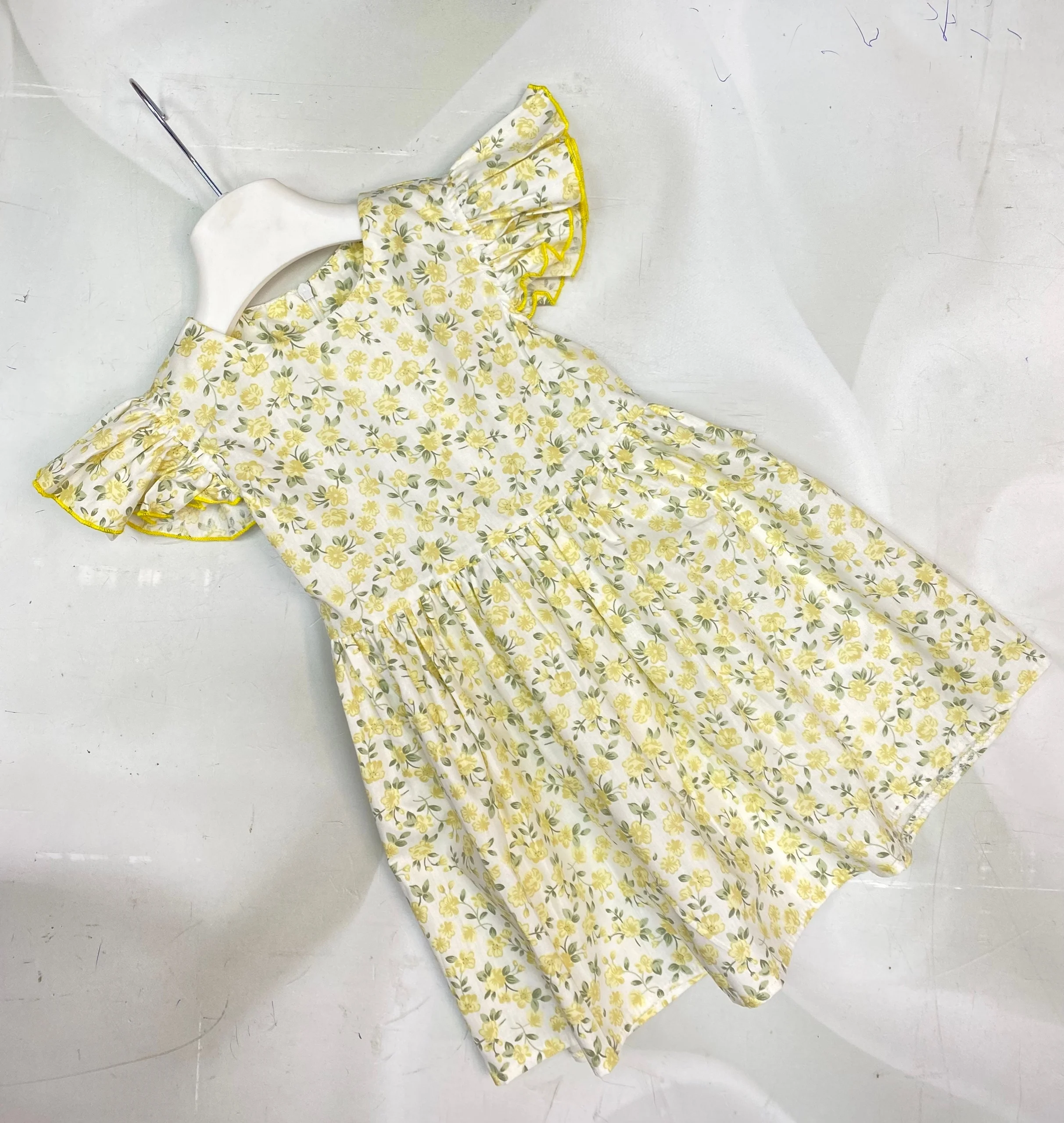 Цена за штук 700 Цена за упаковку 600 5=3000 Платья лета Размер 92-98-104-110-116