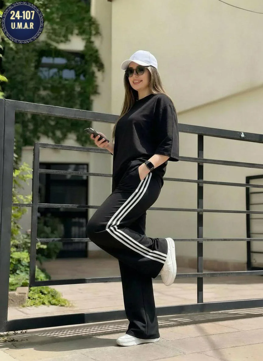 Новинка Костюм двойка Ткань Сингапур Размеры 54 56 58 60 62 64 Цена 1000