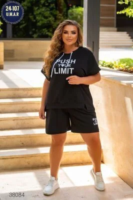 Новинка женская костюм. Размеры: 52, 54, 56, 58, 60 ,62 Хорошее качество. Ткань Сингапур.