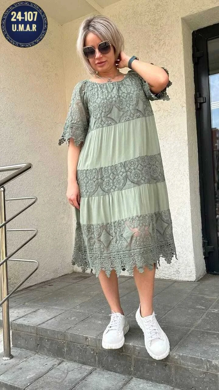 Получили новинки Шикарный платя Ткань Сингапур плюс гипюром Размеры 50 52 54 56 58