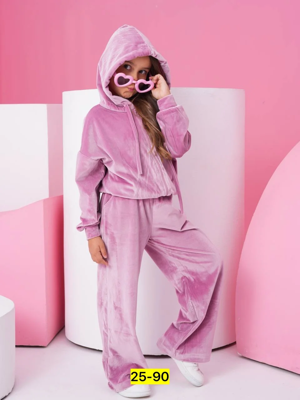 Цена штучно: 1400руб Цена оптом: 1300руб упак. 5шт=6500руб Костюм тройка, велюр Размеры 98