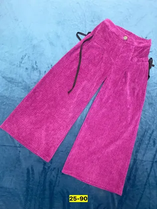 Цена штучно: 600руб Цена оптом: 500руб упак. 4шт=2000руб Спортивные штаны, хлопок Размеры