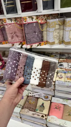 Полотенца для кухни в подарочной сумочке. Цена: 400 400 за 6 шт Размер: 30