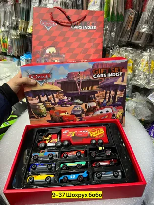 Цена штучно: 1200руб Игрушка, металл Для мужчин и для женщин Набор Маквин металическая с