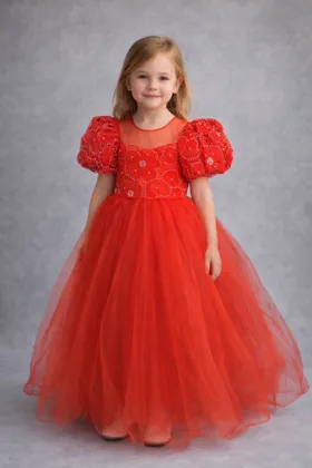 Цена штучно: 2000руб Цена оптом: 1900руб упак. 4шт=7600руб Платье, фатин Размеры 116-122-1