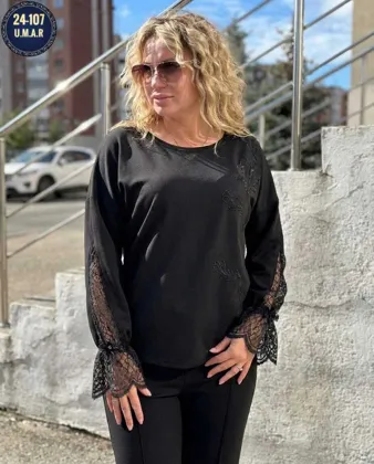 Получил Новинки Шикарная Кофта Ткань Лайт с гипюром Размеры 46 48 50 52 54