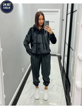 Костюм двойка Ткань бамбук очень хороший качество Размеры 44,46 48,50 52,54 Цена 1200