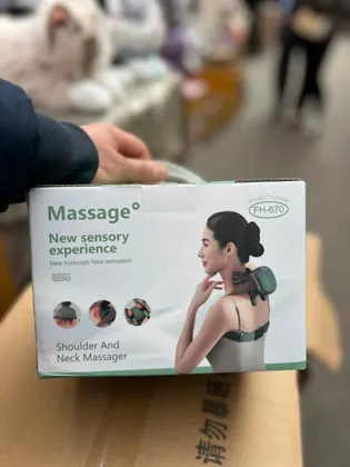 В наличии Цена 1200 руб Место 9-37 массажер для шеи,Горячий компресс: 40-45 ,3 передачи,по