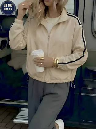 Новинка. Женская куртка оверсайз. Фабричный Китай . Хорошее качество драпа. Размеры: S-44