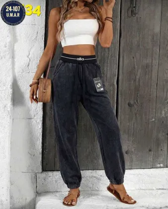 Получили новинки брюки Есть в наличии Цена 600 рублей Размеры 50-52-54-56-58-60 Ткань варе