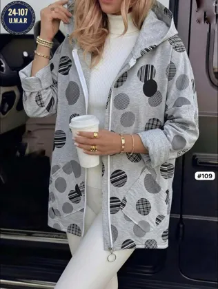 . НОВОЕ ПОСТУПЛЕНИЕ. Бомбические ветровка создают интересный стиль Смотрятся современно и