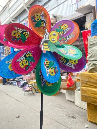 Ветерки в пакетиках 2в1 с разными рисунками . Цена 199 . Цена от 6