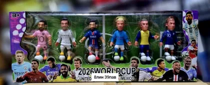 Игрушка, пластик Набор футболистов 6-шт в упаковке Можно оптом и в розницу Цена указана