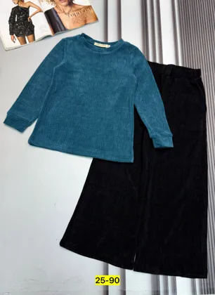 Цена штучно: 800руб Цена оптом: 700руб упак. 5шт=3500руб Костюм двойка, велюр Размеры 122-