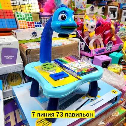 Цена штучно: 499руб Цена оптом: 400руб упак. 5шт=2000руб Игрушка, пластик ДЕТСКИ проектор