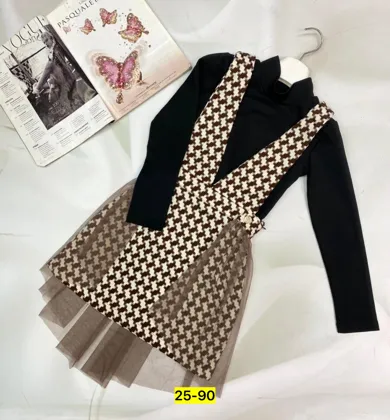 Цена штучно: 700руб Цена оптом: 700руб упак. 5шт=3500руб Платье, хлопок Размеры 116-122-12